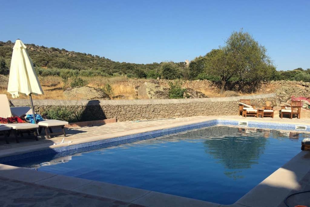 Casa - Apartamento Rural La Tahona Del Abuelo Plasenzuela Εξωτερικό φωτογραφία